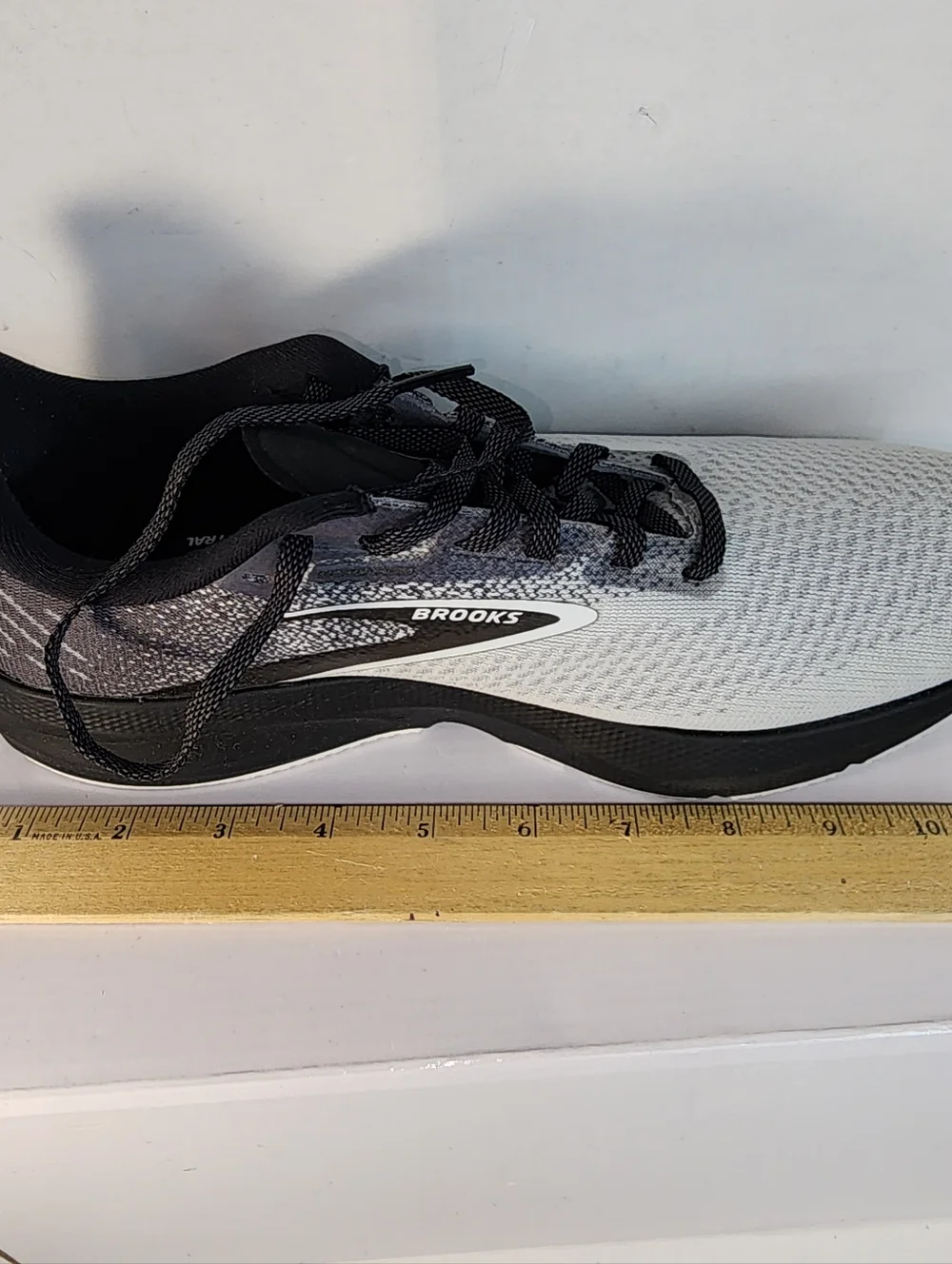 Brooks Launch Mens Size 8D Athletic/Running/Walking Shoes Sneakers. - Picture 13 of 16